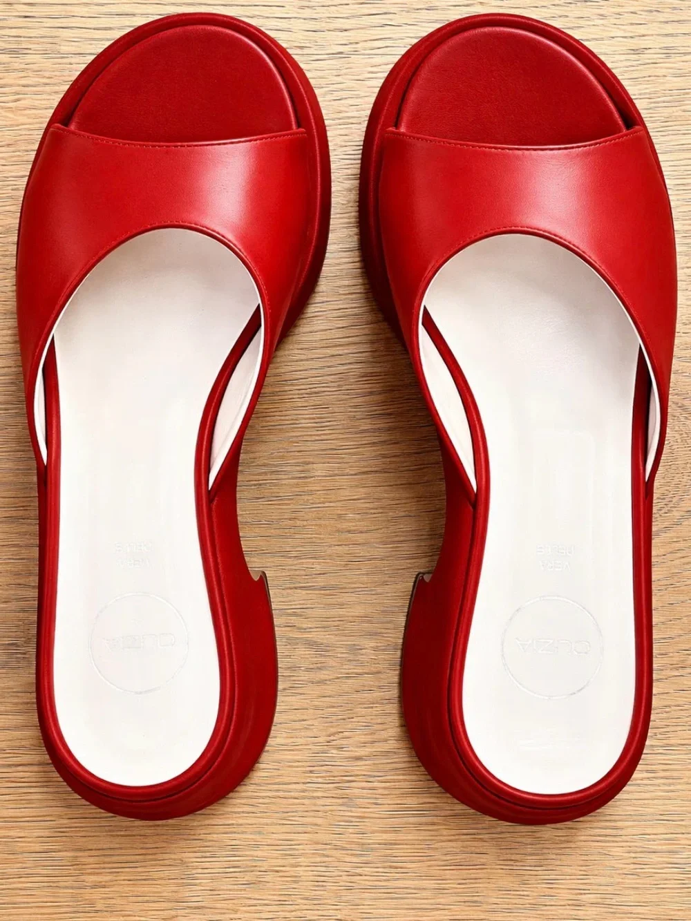 Clizia Jackie Red Leather Sandals
